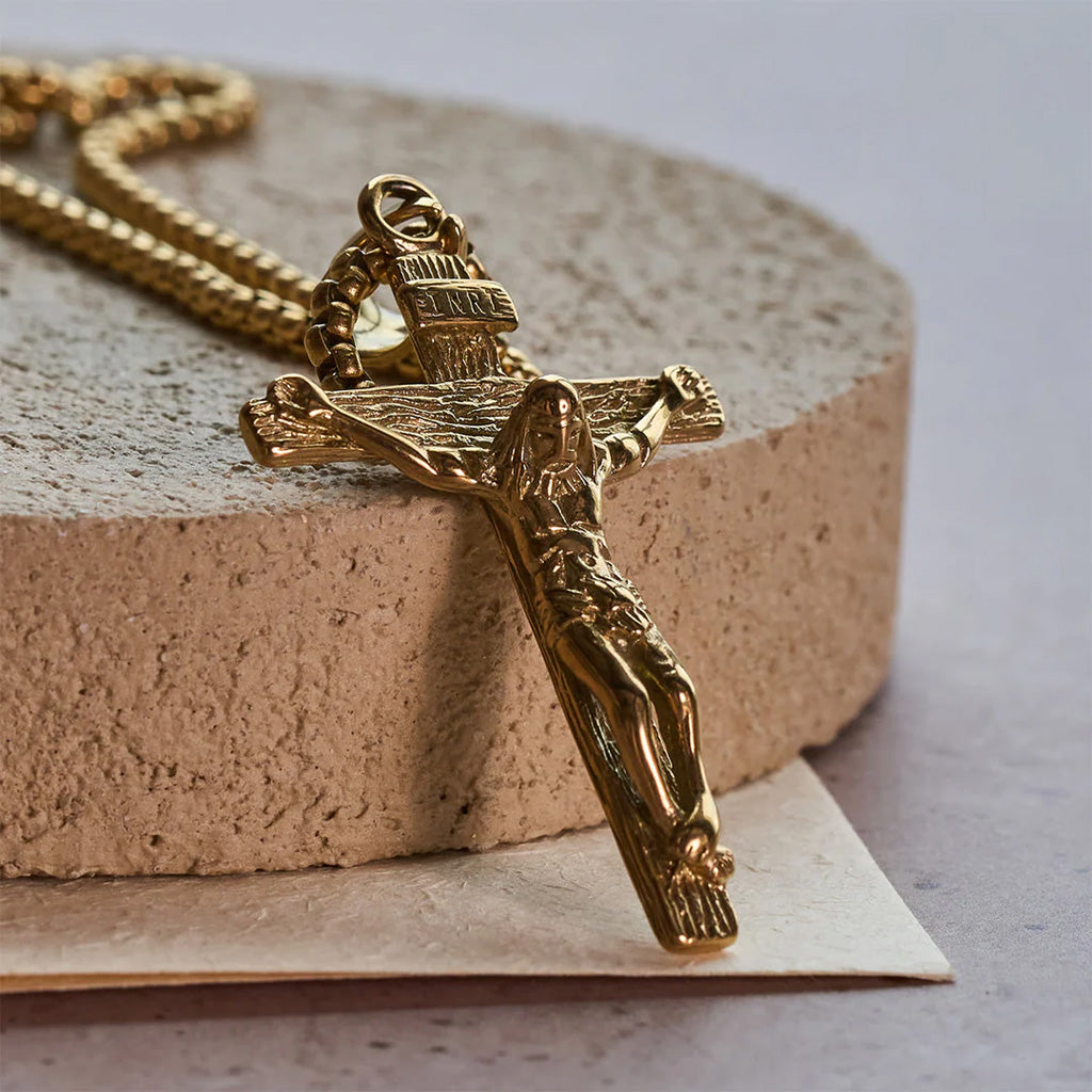 INRI Jesus Crucifix Necklace with Detailed Pendant — Faith