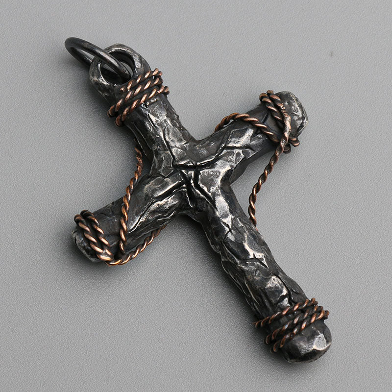 Cracked Cross Pendant Necklake