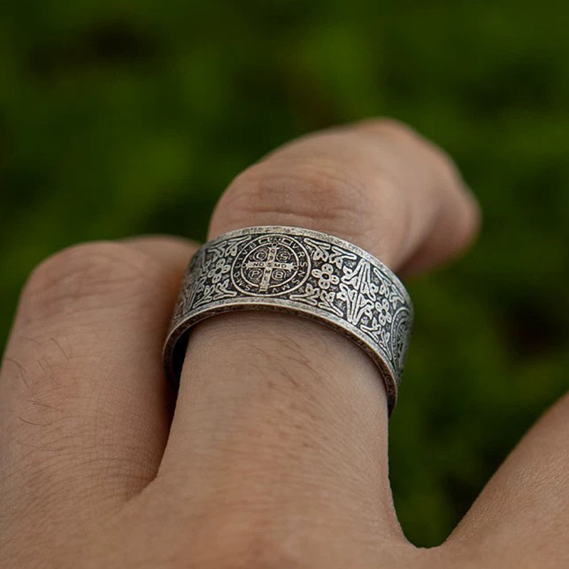 【Deal Today】Vintage St. Benedict Medal Ring - Sacred Protection & Lasting Blessing | Amen Artisan